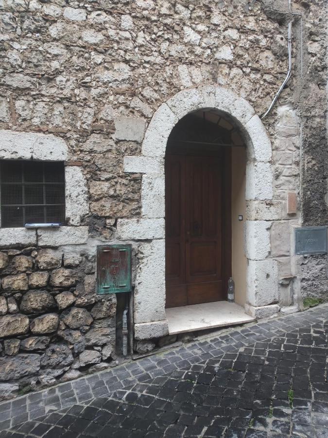 Casa Porta San Francesco Panzió Alatri Kültér fotó